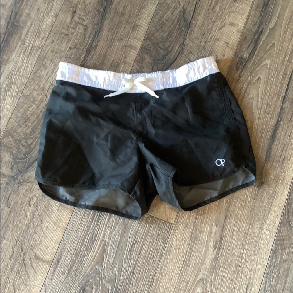 Swim shorts !!